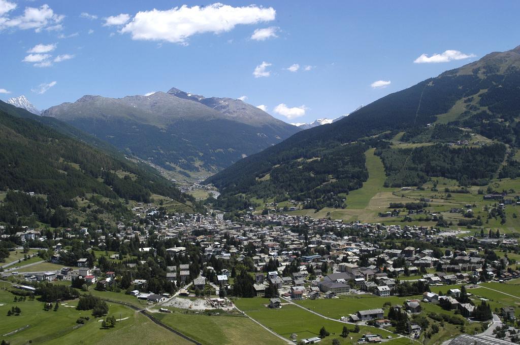 Hotel Cervo Bormio Exterior foto